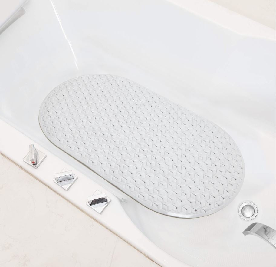 STAR WEAVE TUB MAT PVC OVAL WHITE