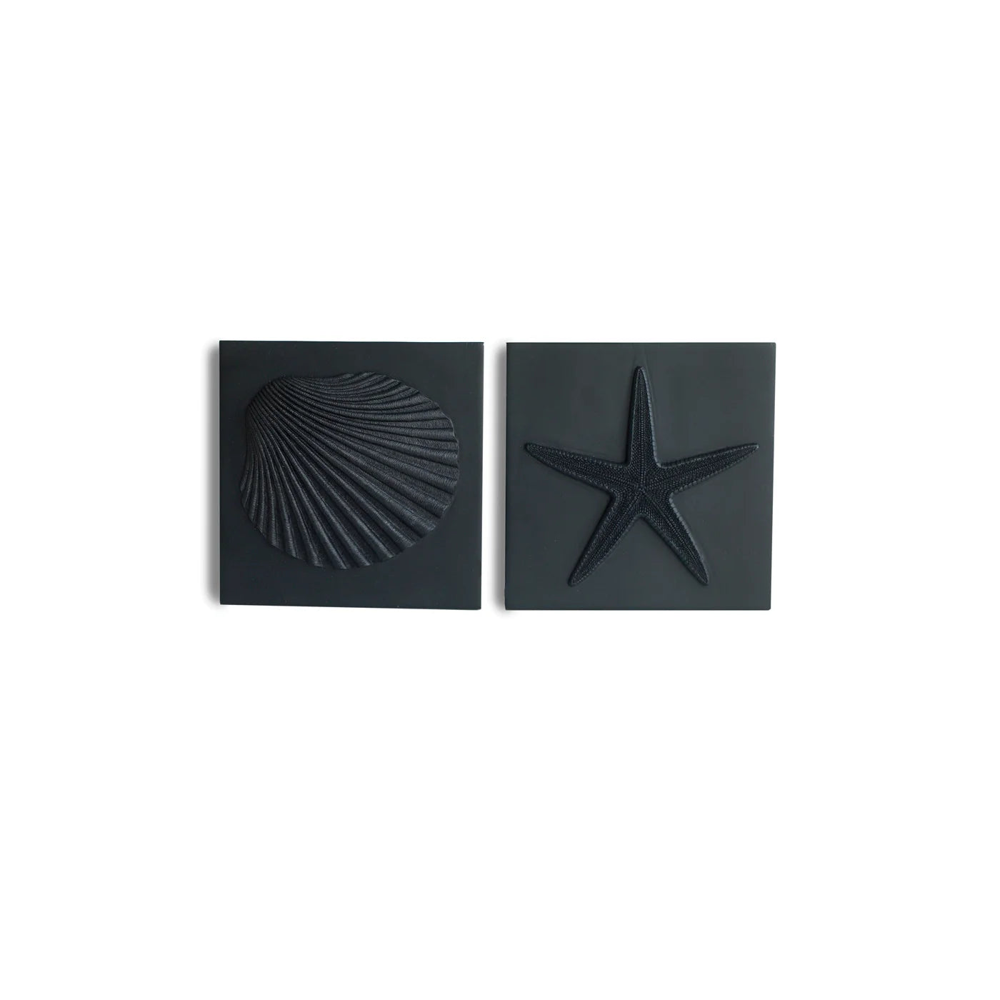 Scallop Wall Plaque Black