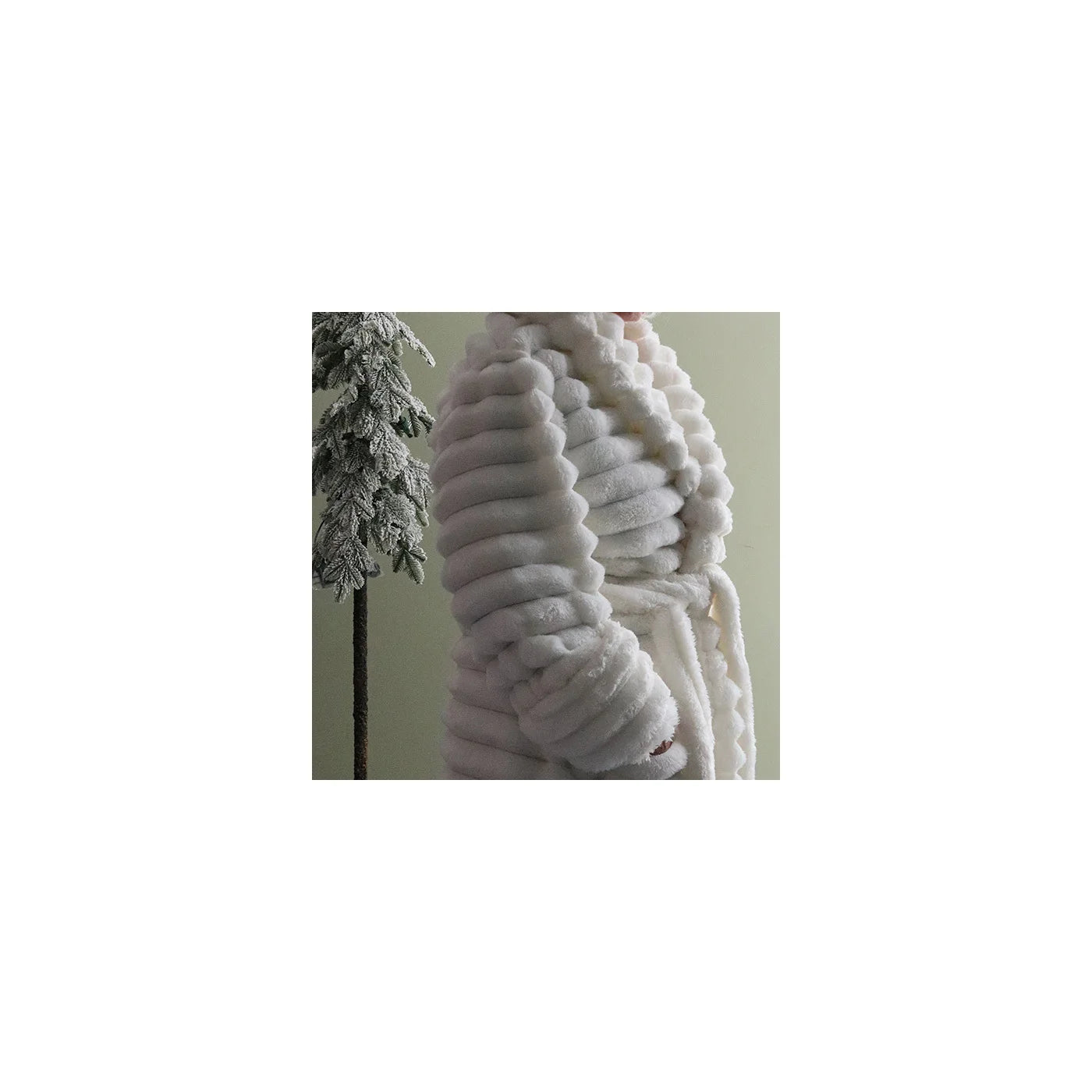 Ribbed Luxe Plush Robe Light Grey
