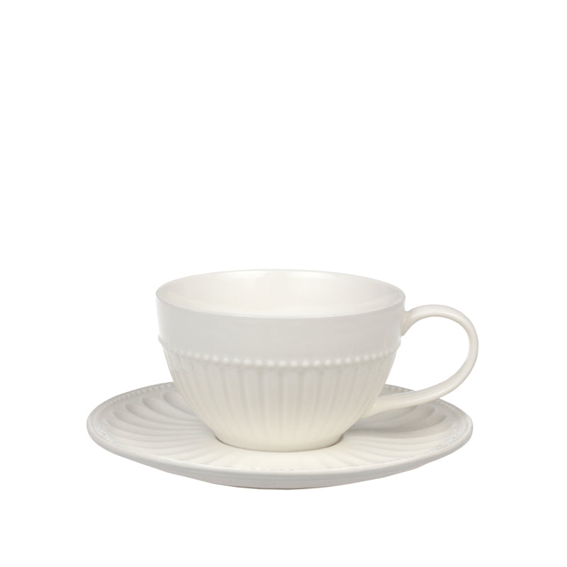 Chantilly cup and saucer