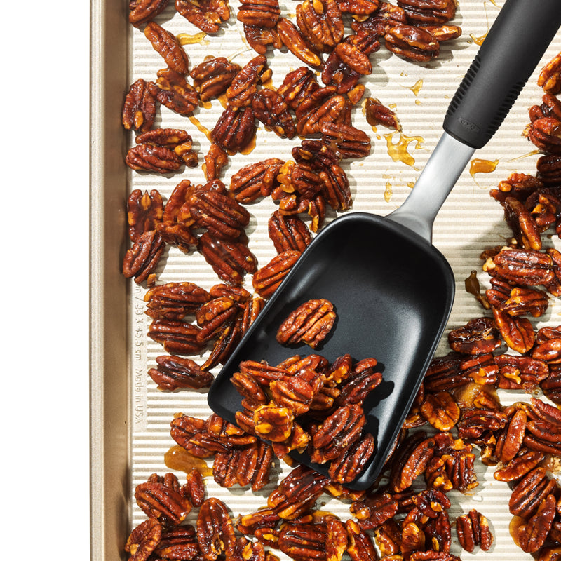 Sheet Pan Scoop