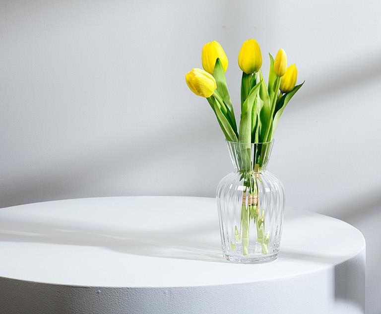 Lifelike 5 Stem Tulip Bunch Yellow