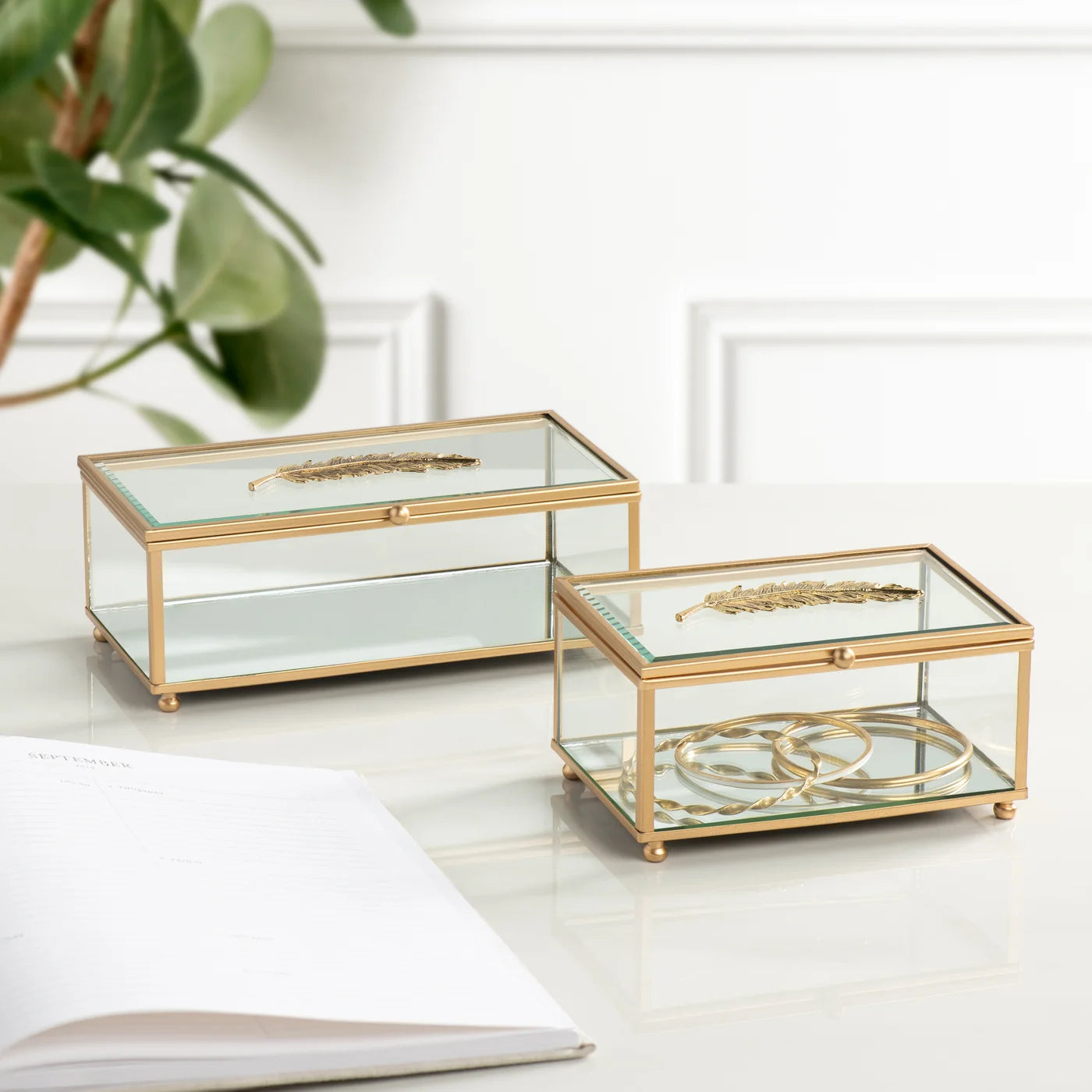 Golden Feather Trim 6 x 4" Rectangle Bevel Glass Jewelry Storage Box