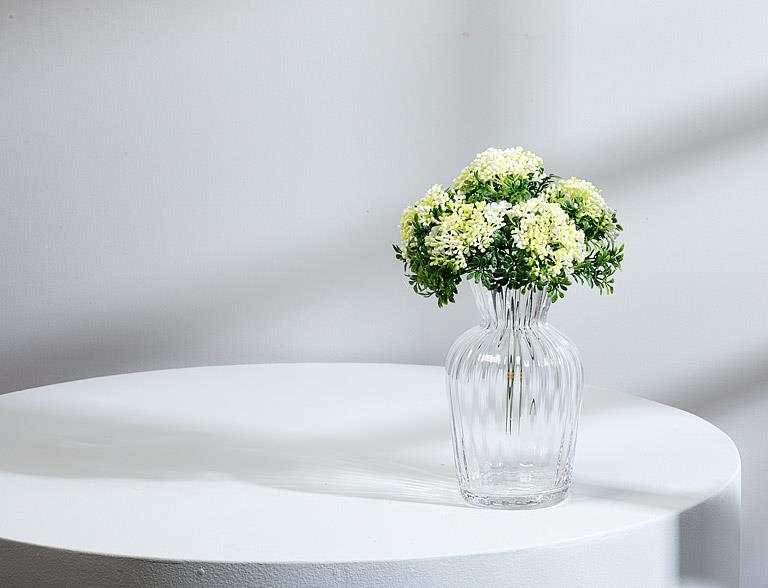 Floral Buds 5 Spray Bouquet  White