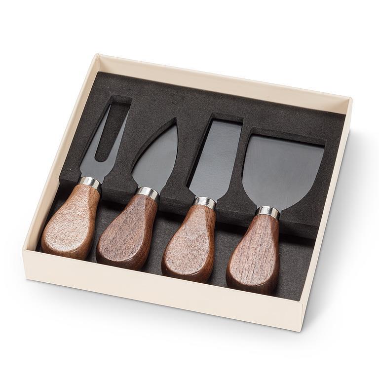 Walnut Handled Cheese Knives. Set of 4