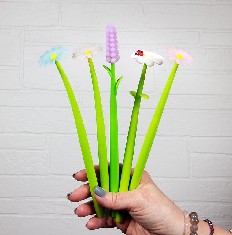 Wobbly Lavender Pen-9"H