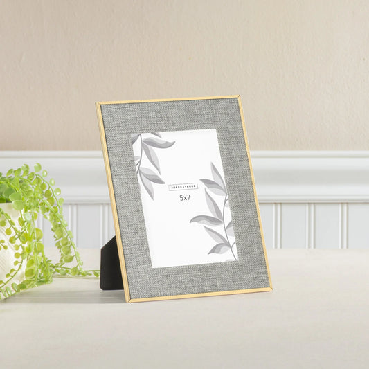 LINEN LINED GOLD TRIM 5×7″ GLASS + METAL PHOTO FRAME