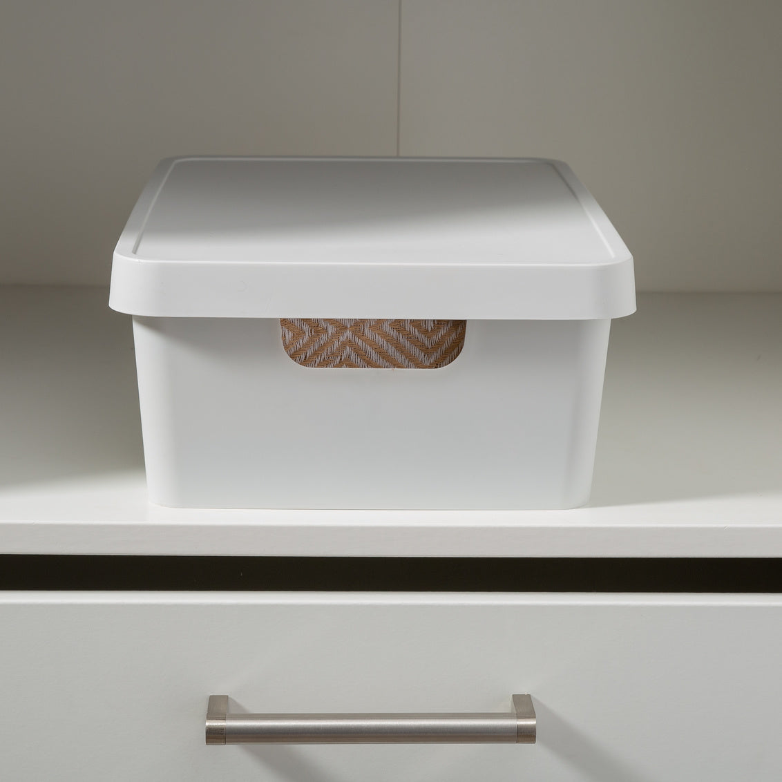 N&T CAVAN STORAGE BOX WITH LID 11L White