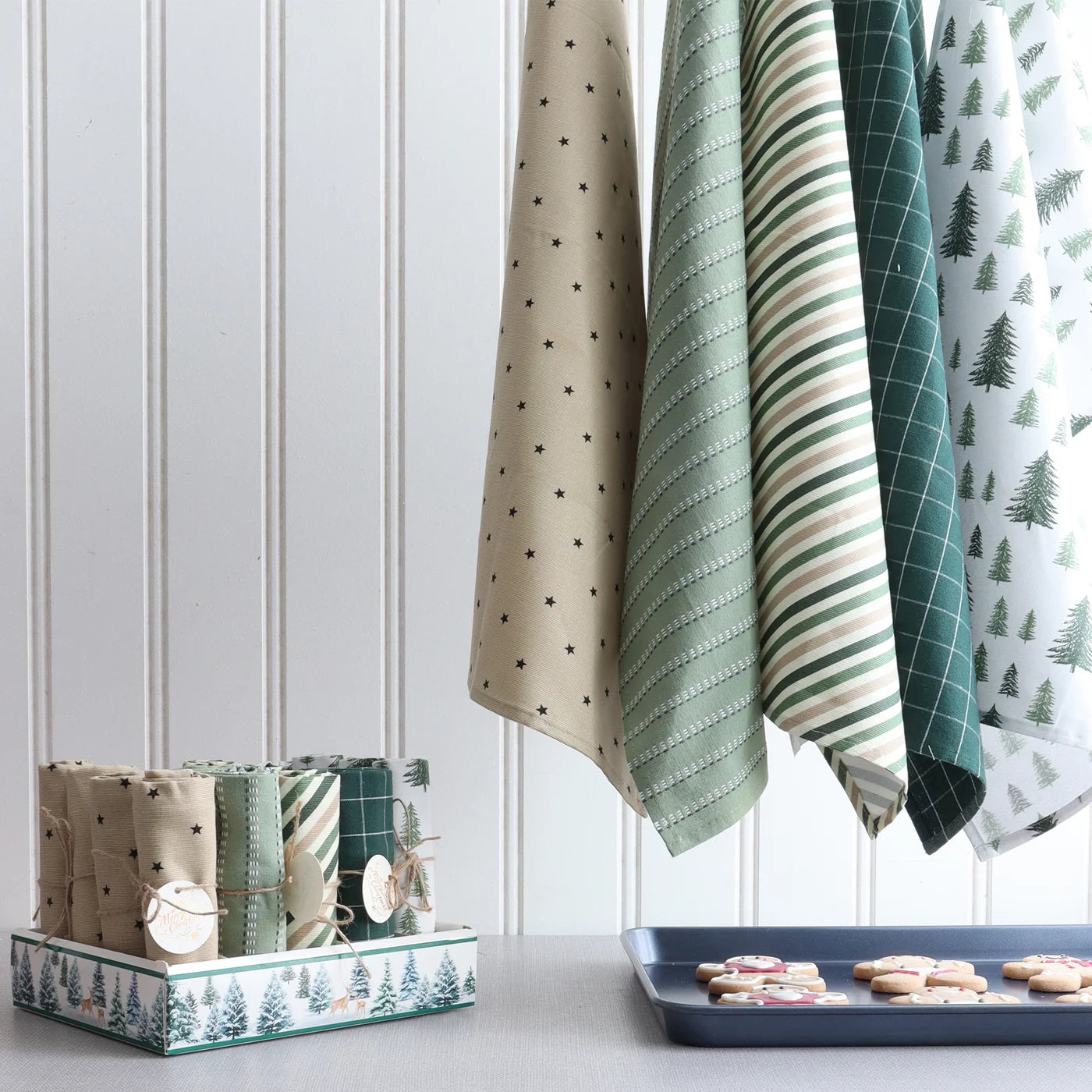 Winter Green Single Kitchen Towel