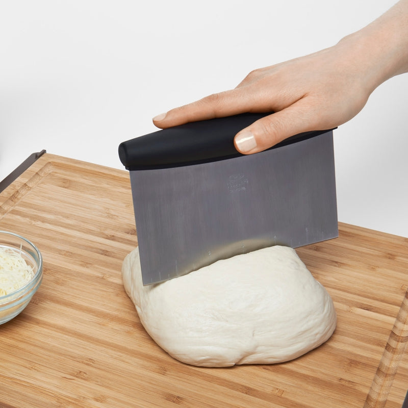 Pastry Scraper/Chopper