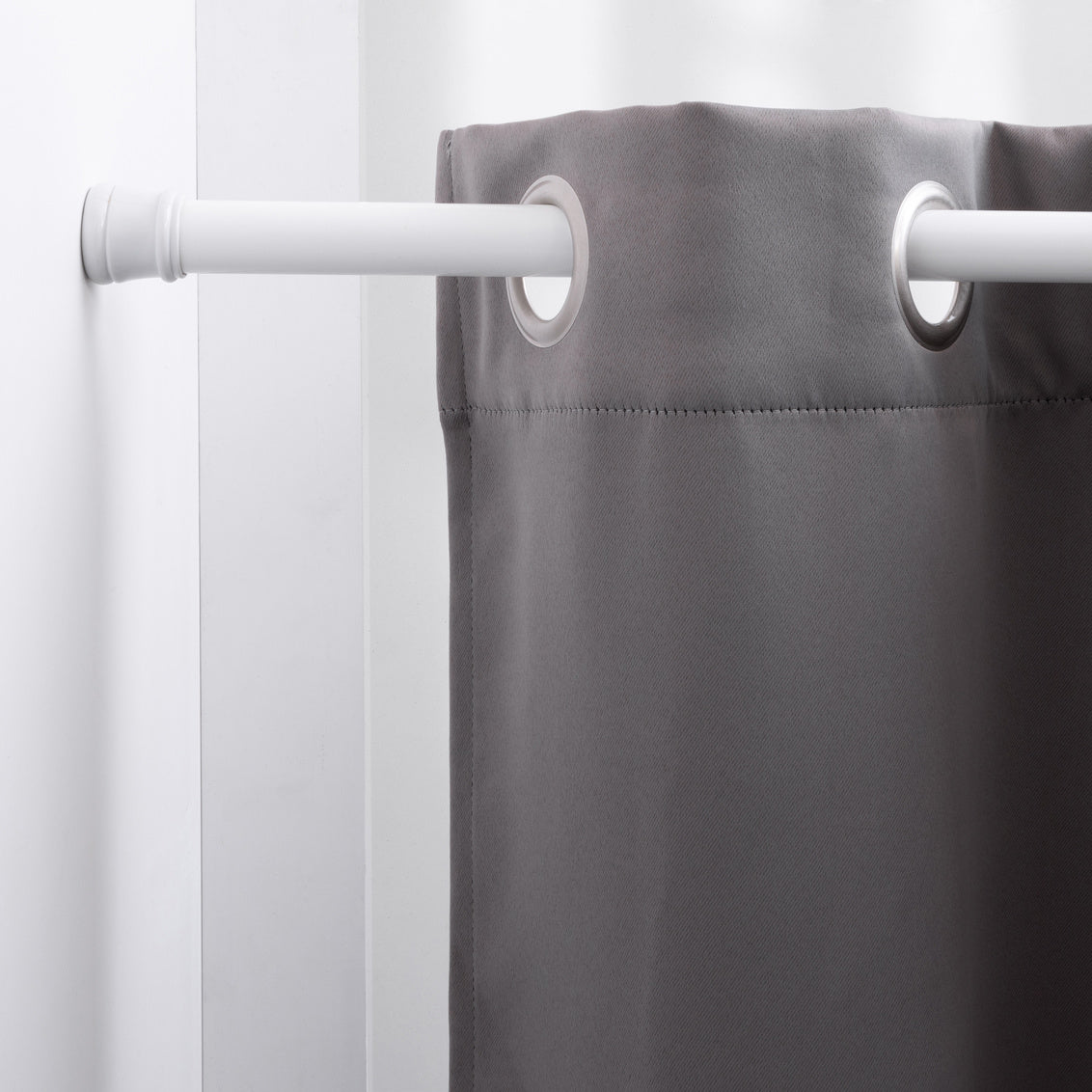 TENSION ROD 24-40" WHITE