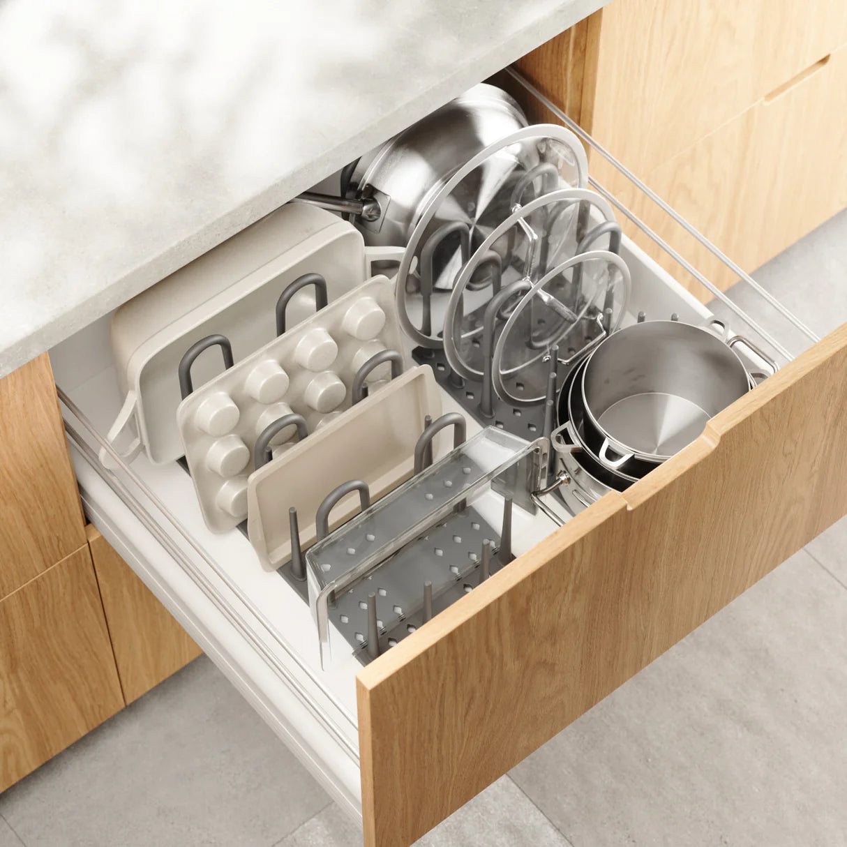 PEGGY COOKWARE ORGANIZER