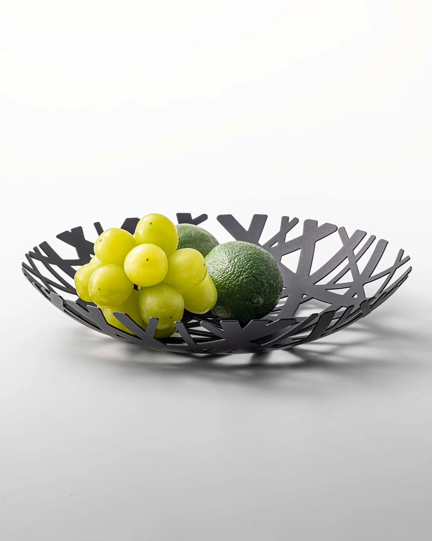 Tower fruit bowl black