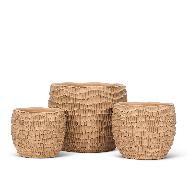 Ridged Round Planter
