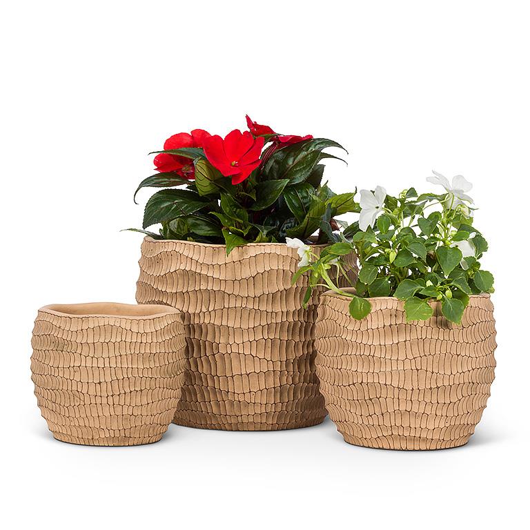 Ridged Round Planter