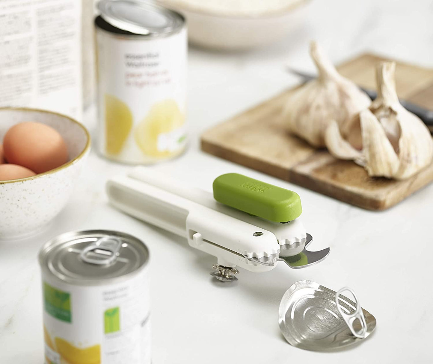 Pivot 3-in-1 Can Opener