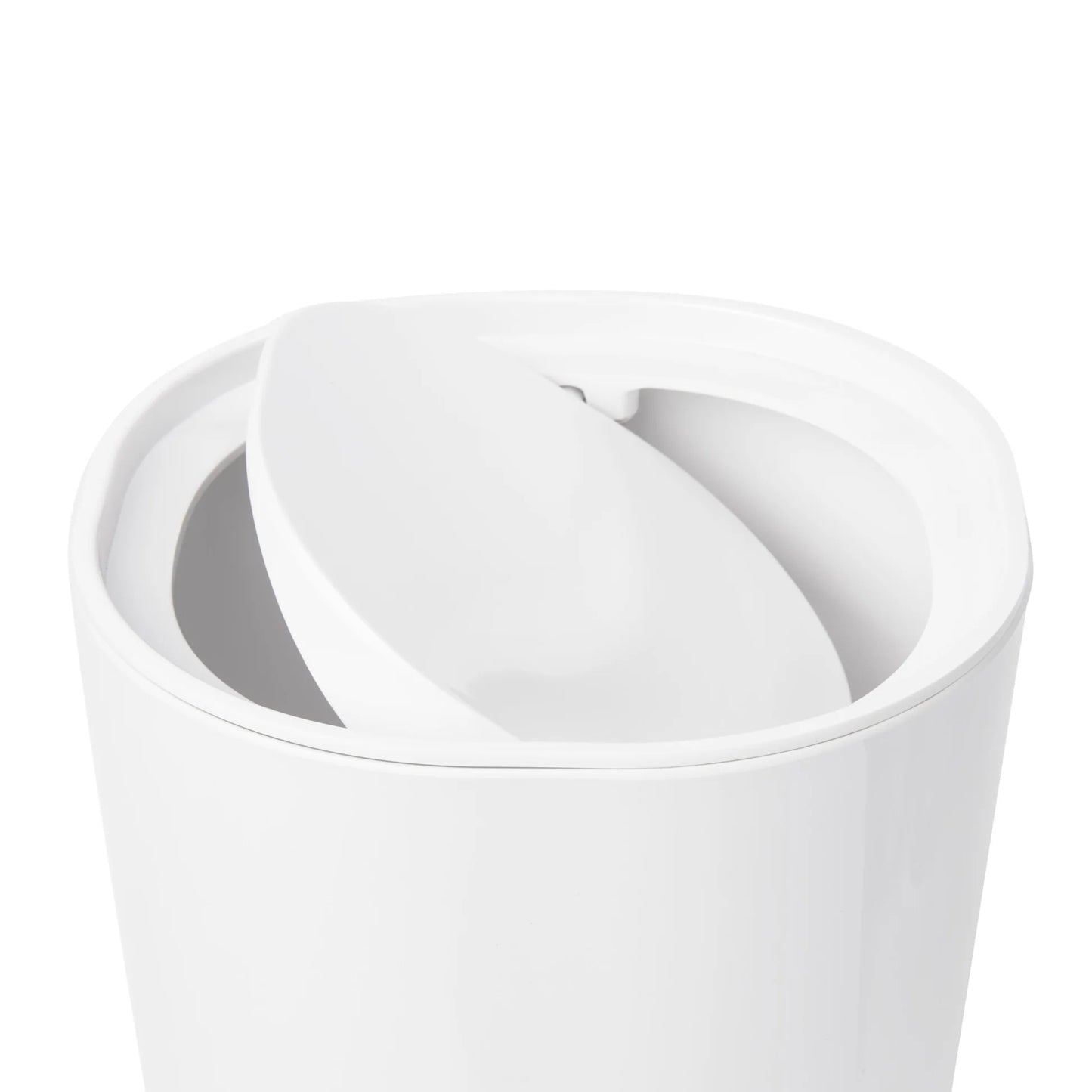 Step Trash Can With Lid