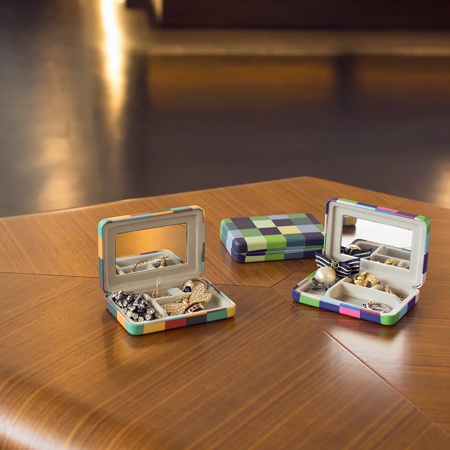 Portable Jewelry Case Plaid