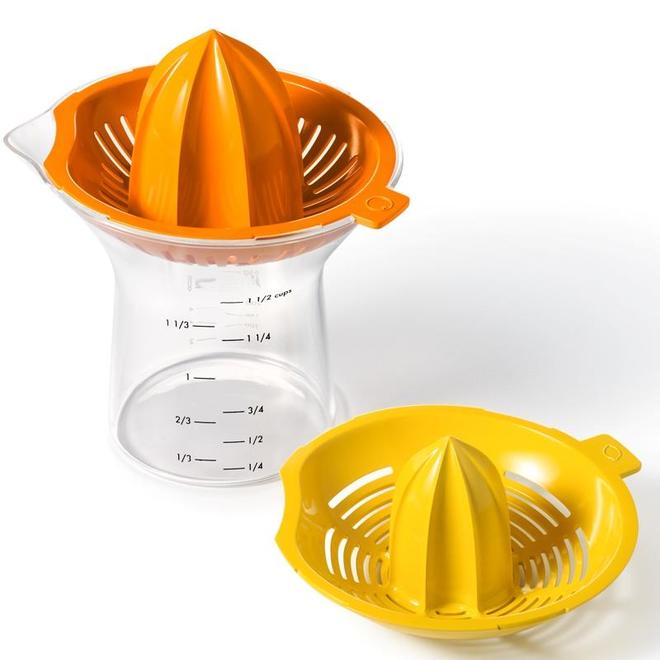 2-in-1 Citrus Juicer