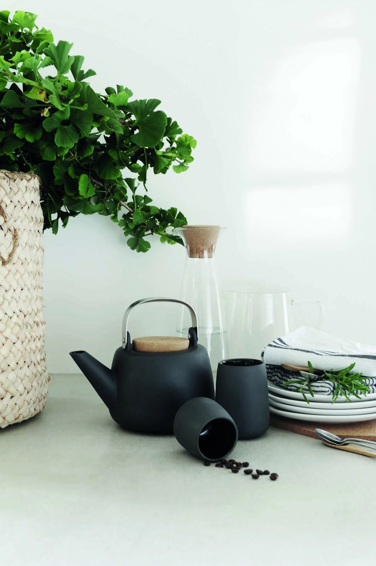 Nicola Porcelain Teapot CHARCOAL