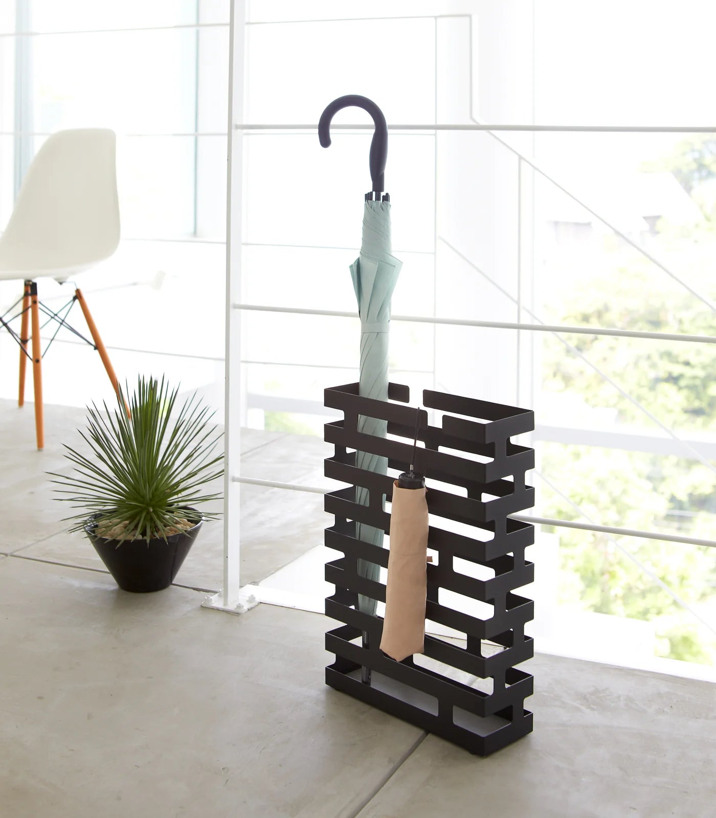 Brick Rectangular Umbrella Stand BLACK